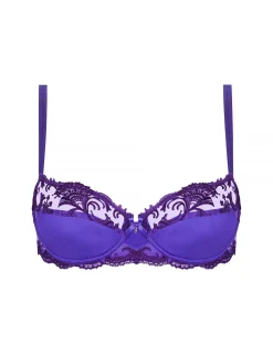 Soutien-gorge corbeille