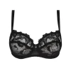 Soutien-gorge corbeille