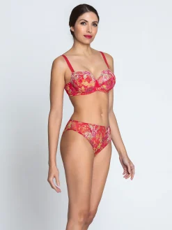 Soutien-gorge corbeille